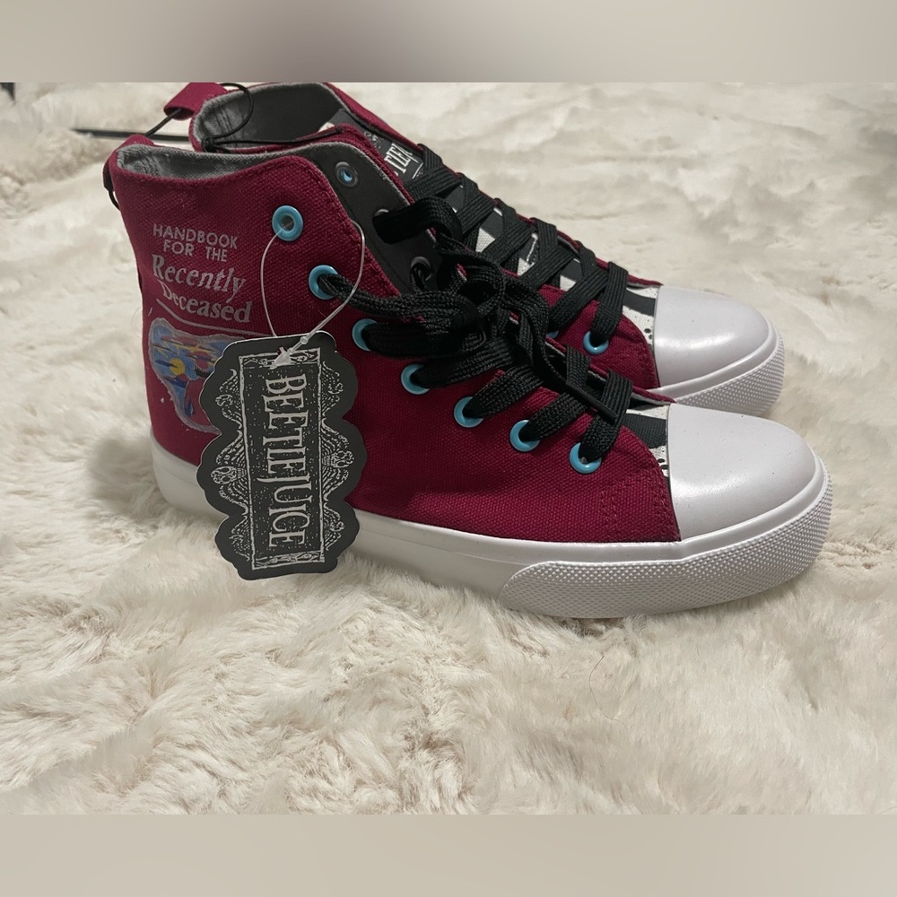 Beetlejuice Chuck-style Sneakers! Brand NEW! Men’s  6 Women’s 8